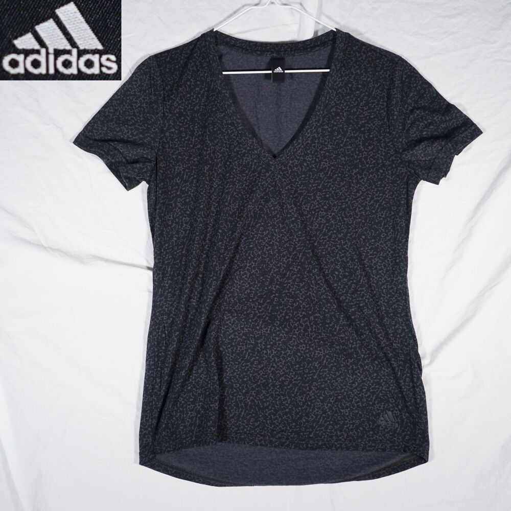 Adidas Women's Athletic T-Shirt Gray Leopard Print V-Neck Short Sleeve Medium